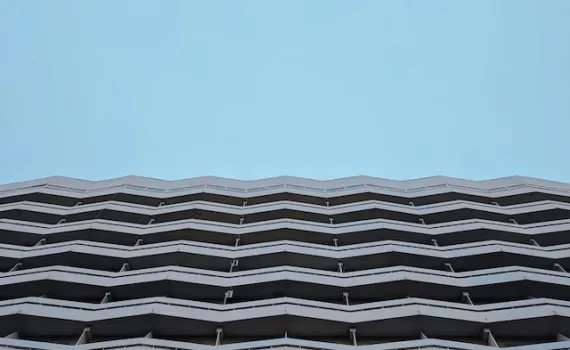 Статья Дмитрия Боболи в журнале «Строительная деятельность и право»